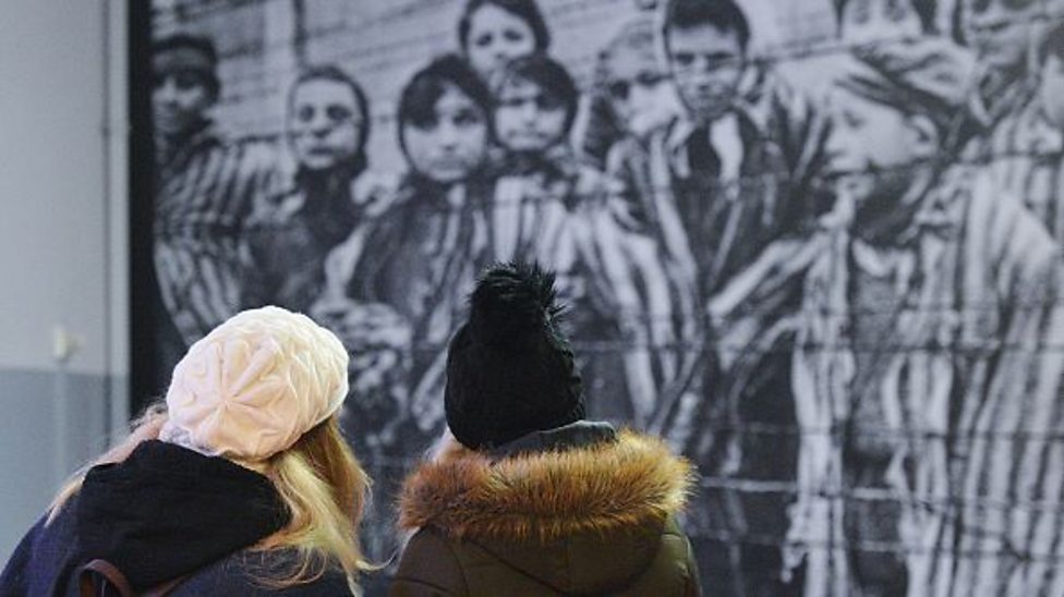 What Is Holocaust Memorial Day? - BBC Bitesize