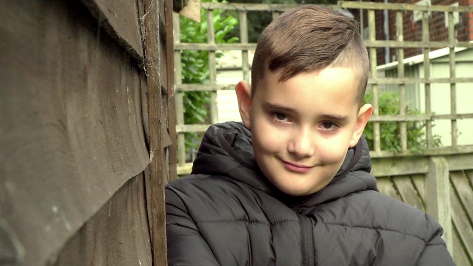 How to enjoy fireworks on Bonfire Night with autism CBBC Newsround