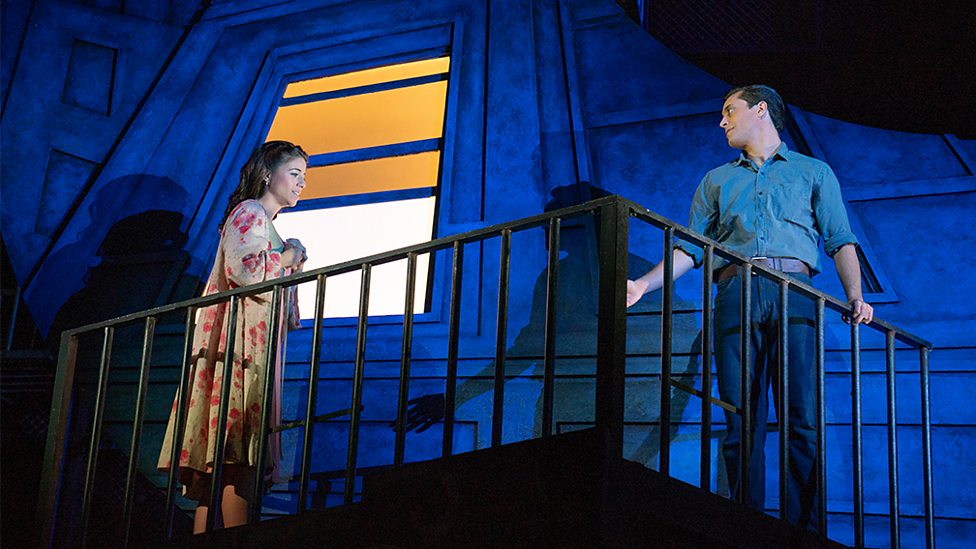 The purpose of lighting design Lighting design Eduqas GCSE Drama