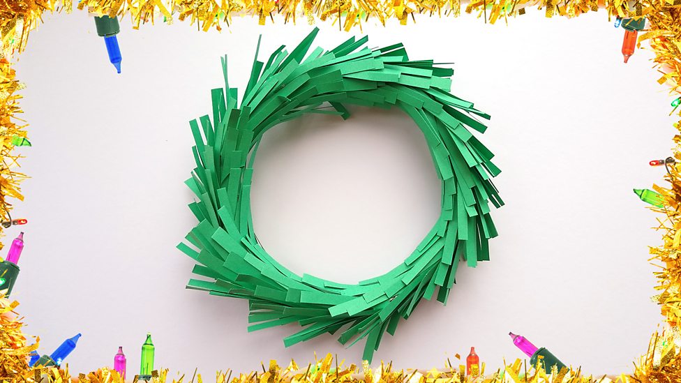 Make A Paper Christmas Wreath - BBC Bitesize