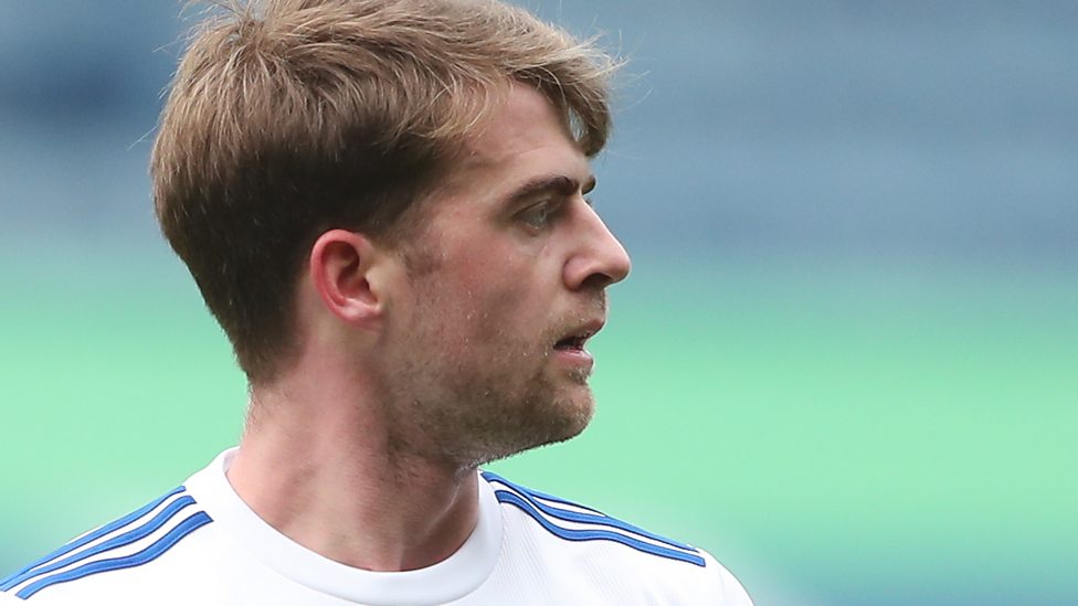 Bielsa praises 'generous' Bamford