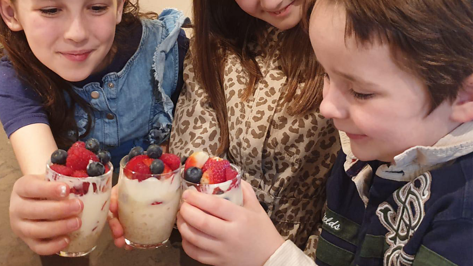 Breakfast for kids - ideas for quick easy breakfasts to make with kids