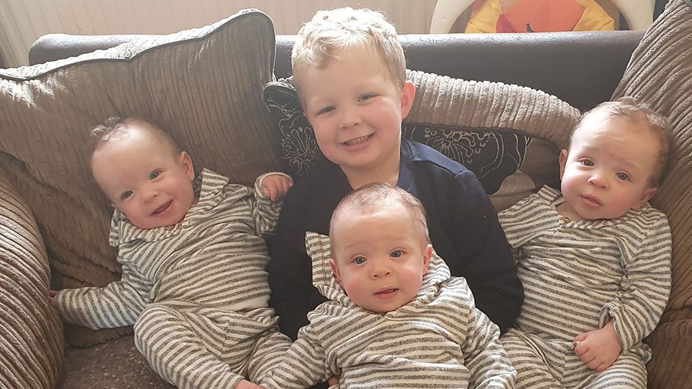 What I wish people knew about having identical triplets - BBC Tiny ...