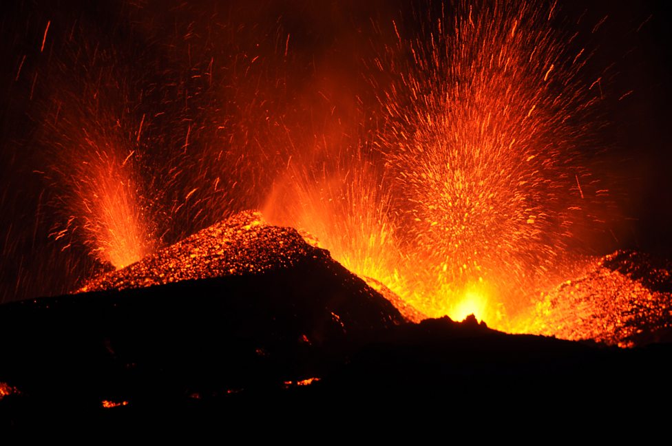 Volcanic landforms in Northern Ireland - BBC Bitesize