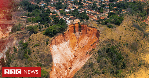 Imagem de uma voçoroca