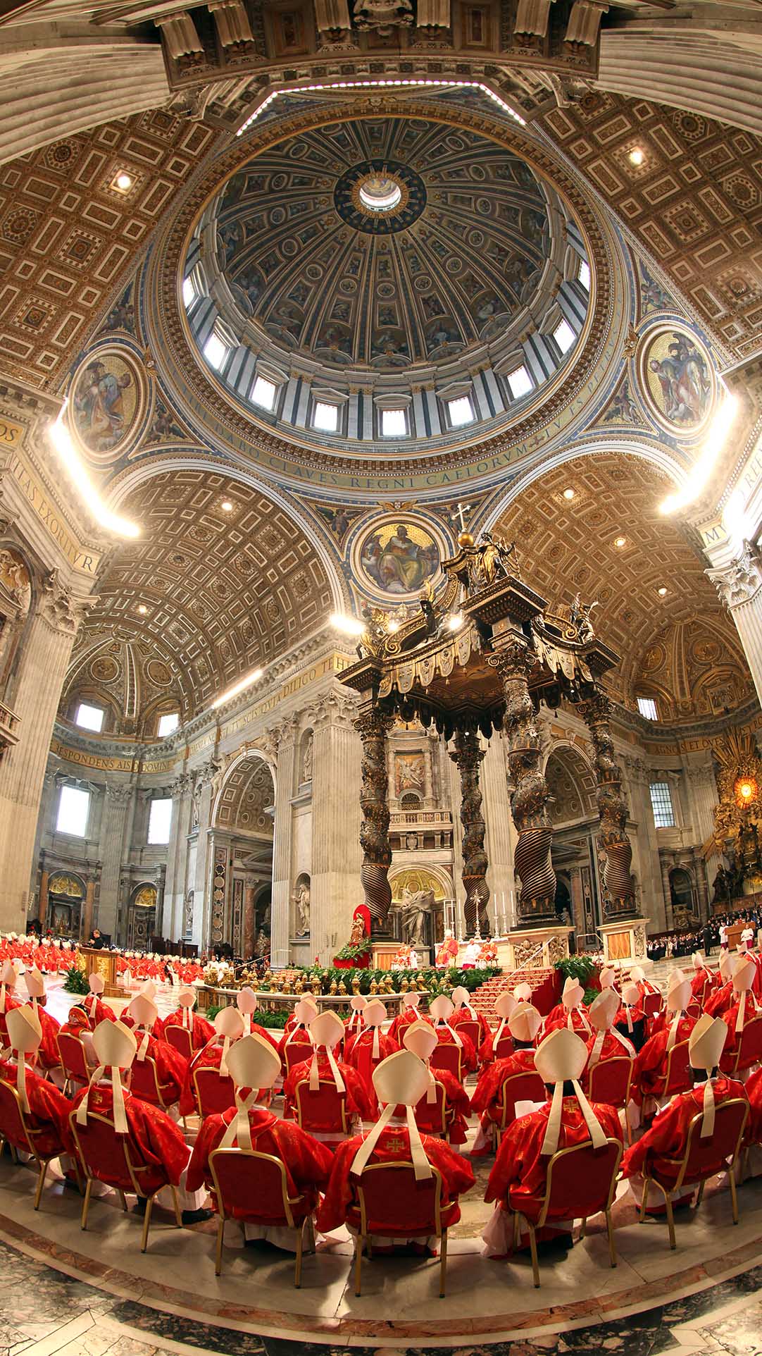 The Pope receives pilgrims from the Diocese of Cassano all'Jonio in the Hall Paul VI