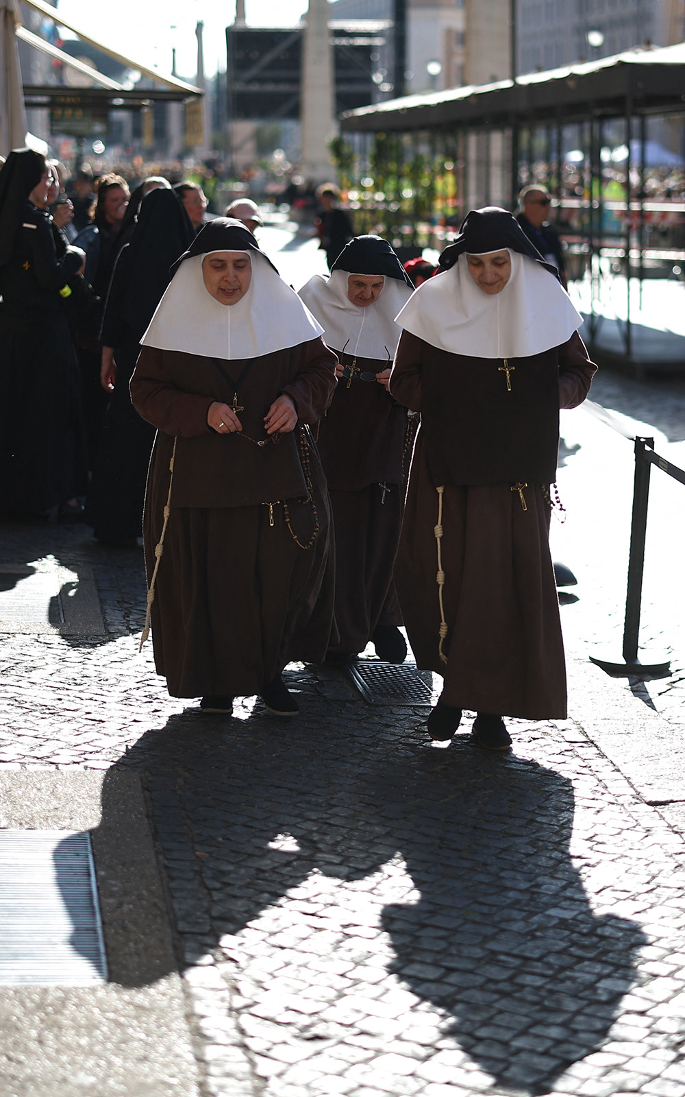 Nuns walk to the funeral of Pope Francis