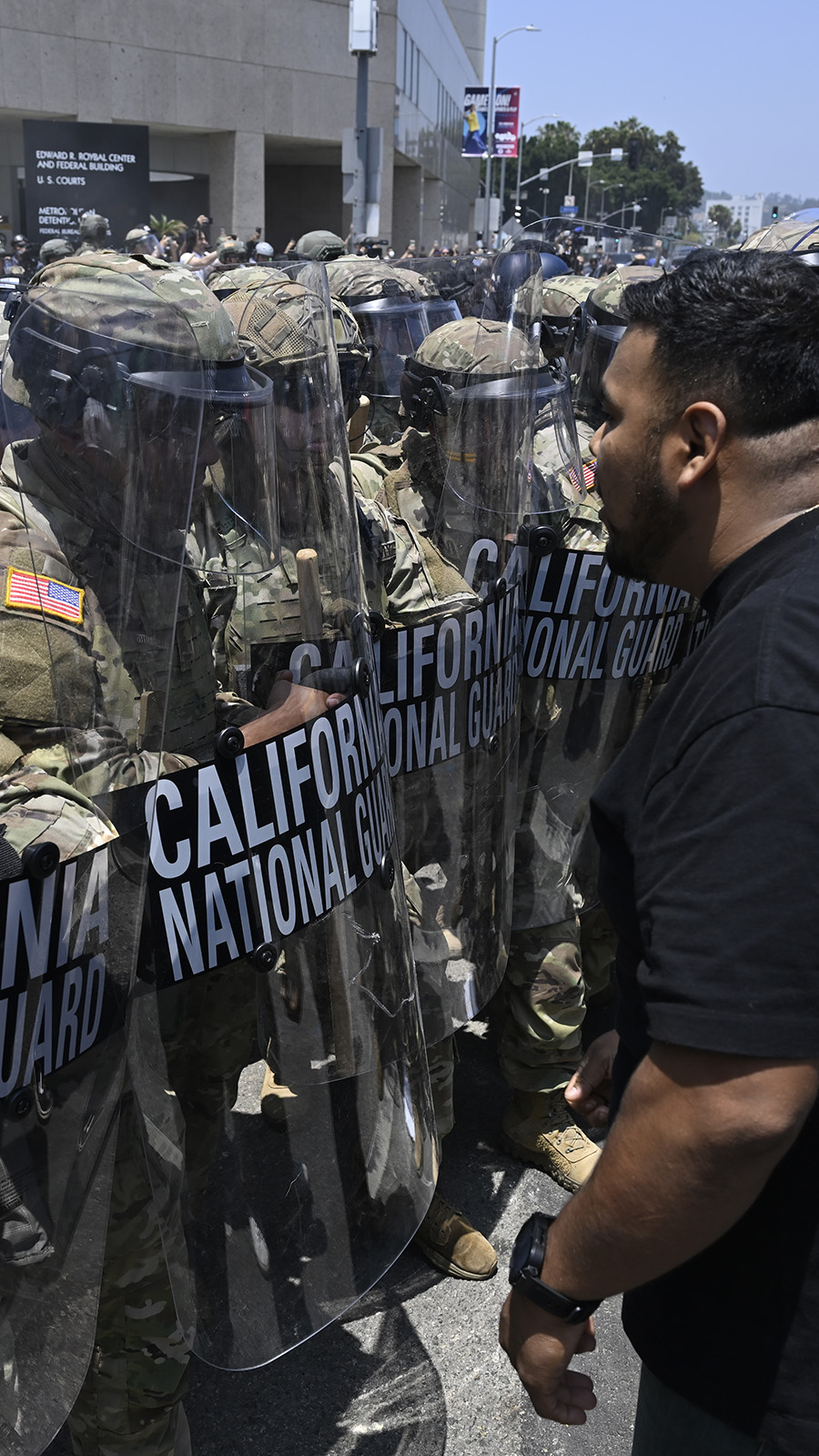 National Guard and protesters clash in Los Angeles