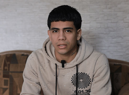 Joén Suárez, uno de los venezolanos que fe recluido en el Cecot