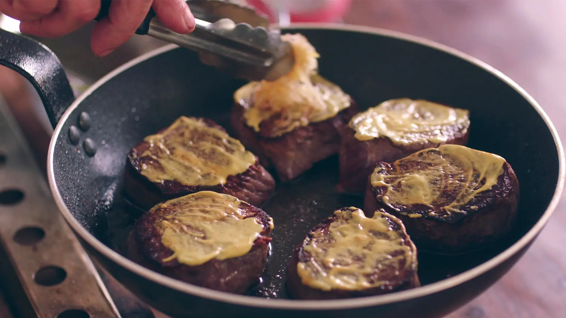 How to make steak and chips, the French way