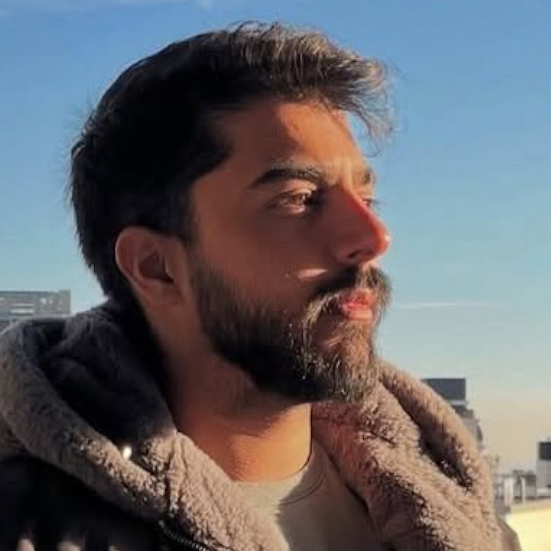 چهره نیما پارسا