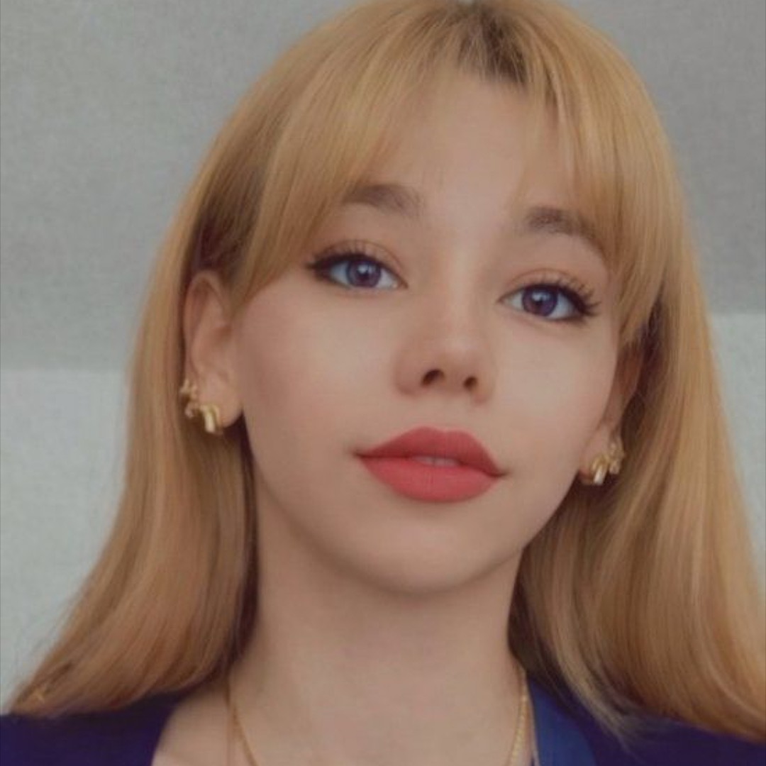 چهره روبینا امینیان