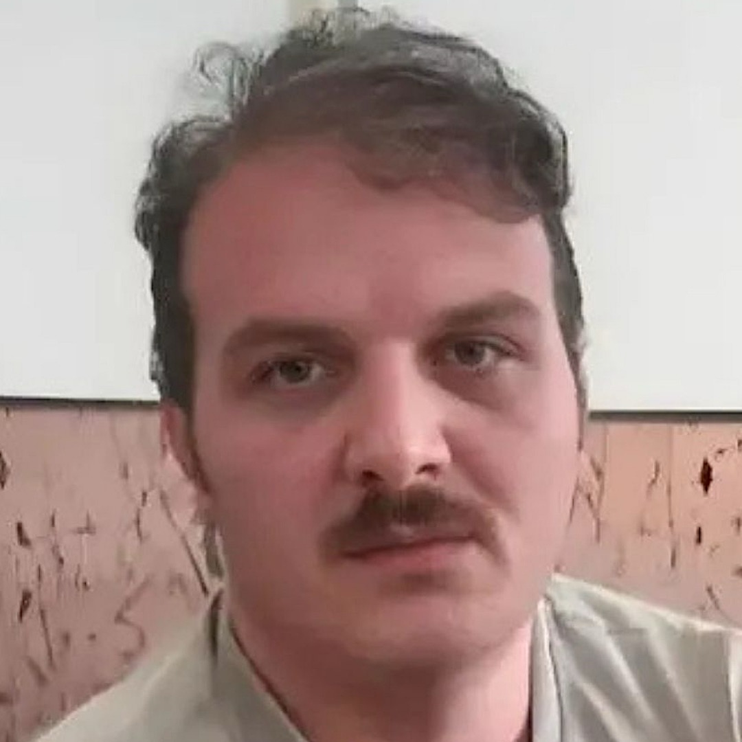 چهره علی‌ عزیزی