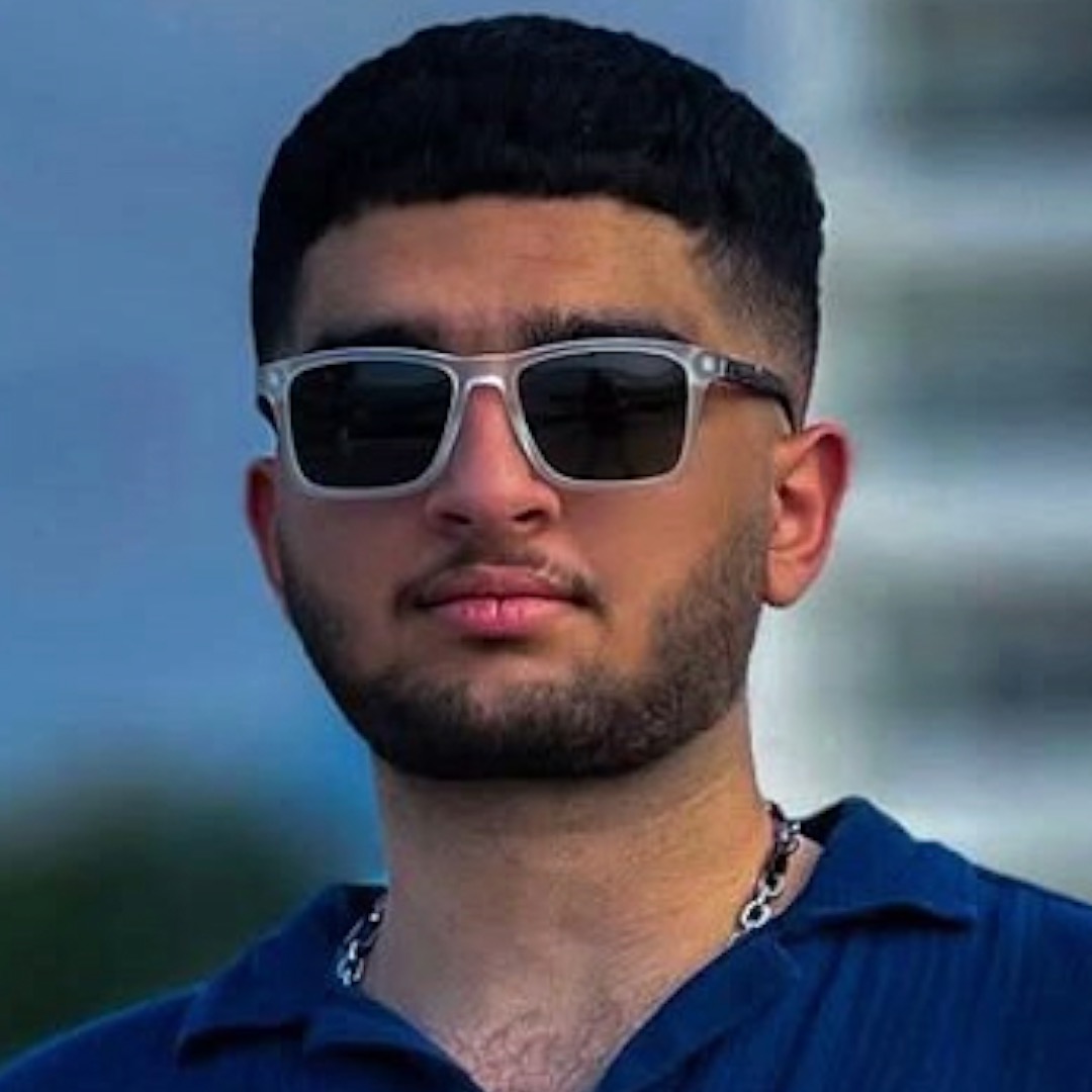 چهره سورنا گلگون