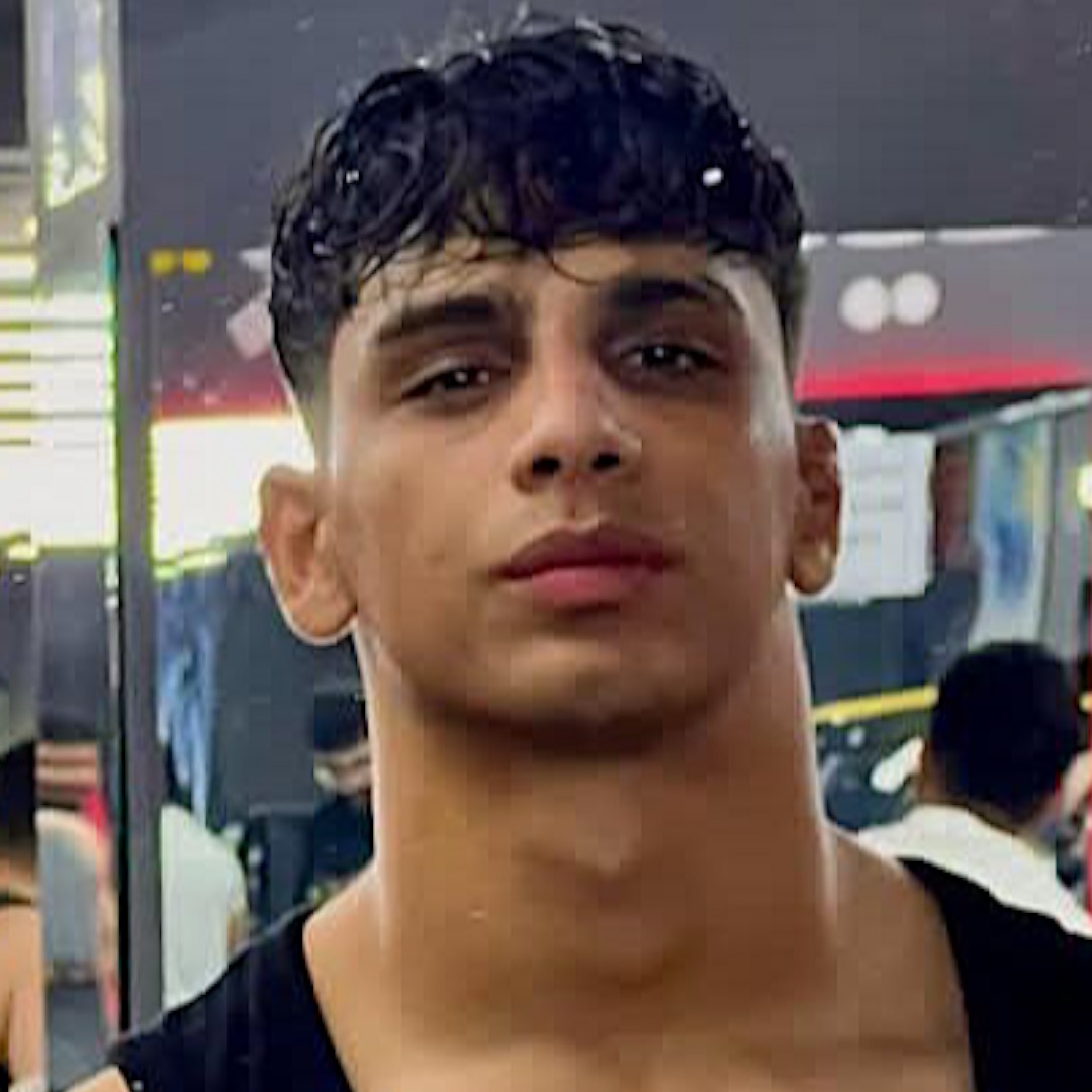 چهره یزدان افروغ