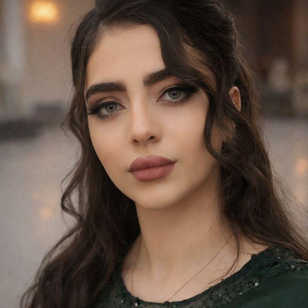 چهره مهنا دوکوشکانی