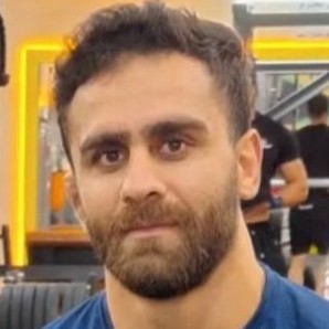 چهره حسین یغمایی