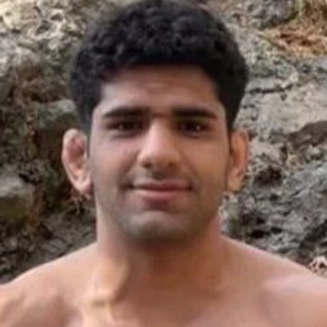 چهره عرفان بزرگی