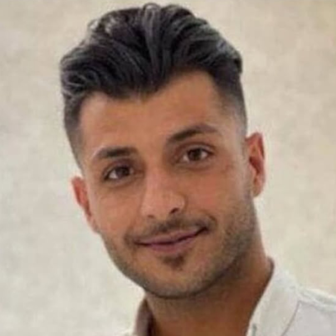 چهره علی صادقی