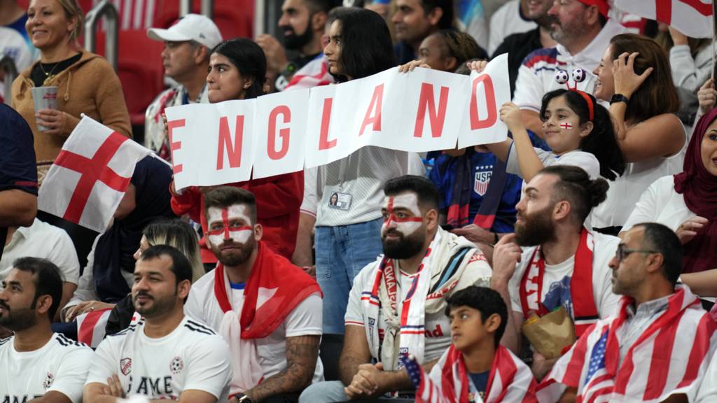 England fans at the 2022 World Cup