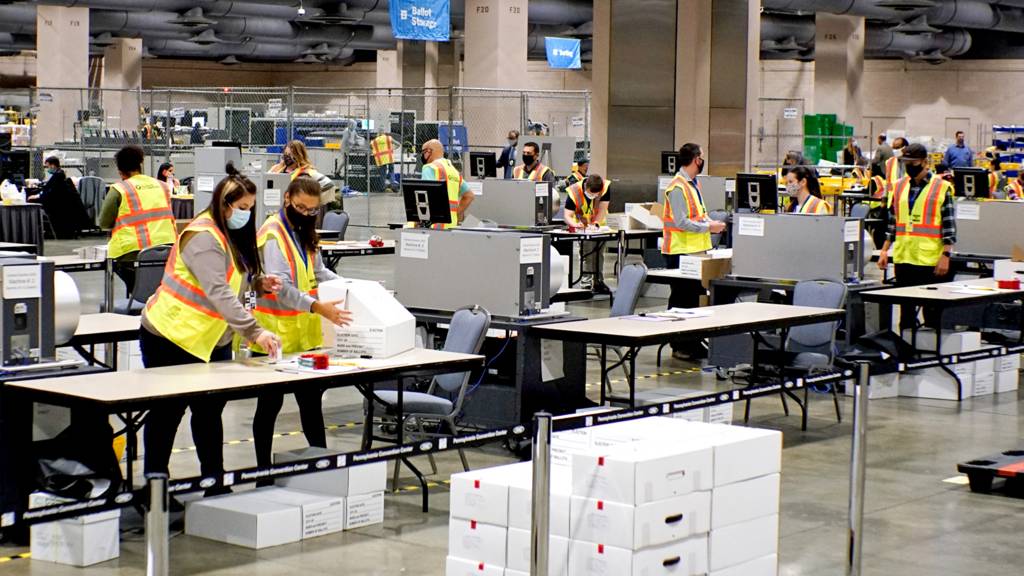 US election 2020: Fight fierce across battleground states ...