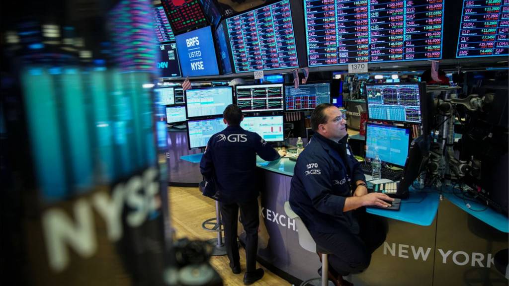 Wall Street traders