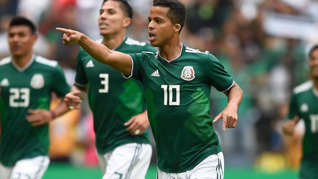 Mexico scorer Giovani dos Santos celebrates