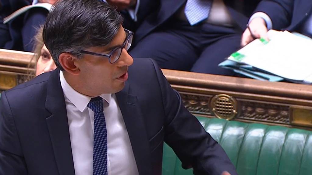 Watch again: Rishi Sunak faces Prime Minister's Questions as senior Tory  calls for his resignation - YouTube