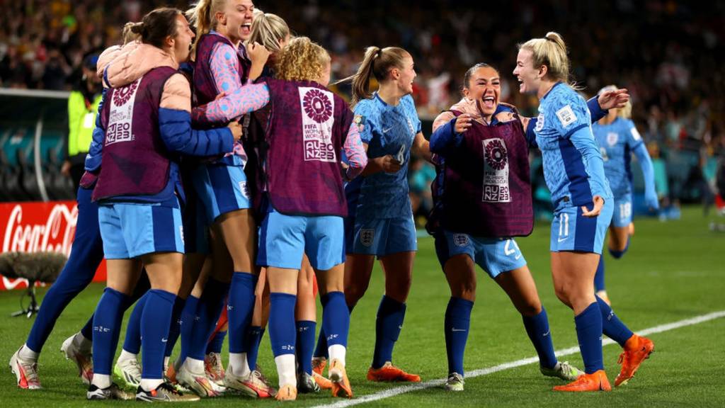 Women's World Cup: England beats Australia to reach final against