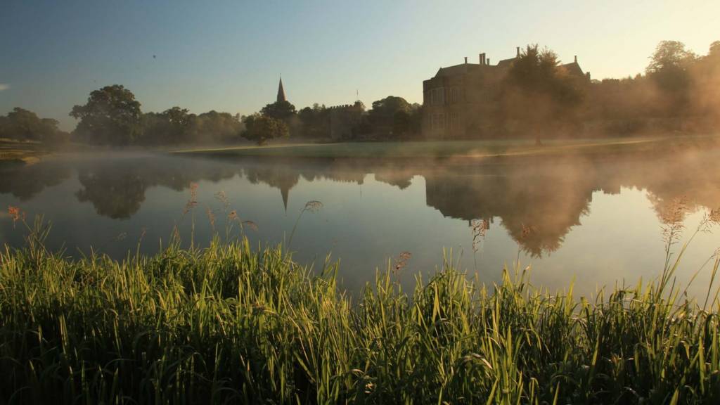 Broughton Castle