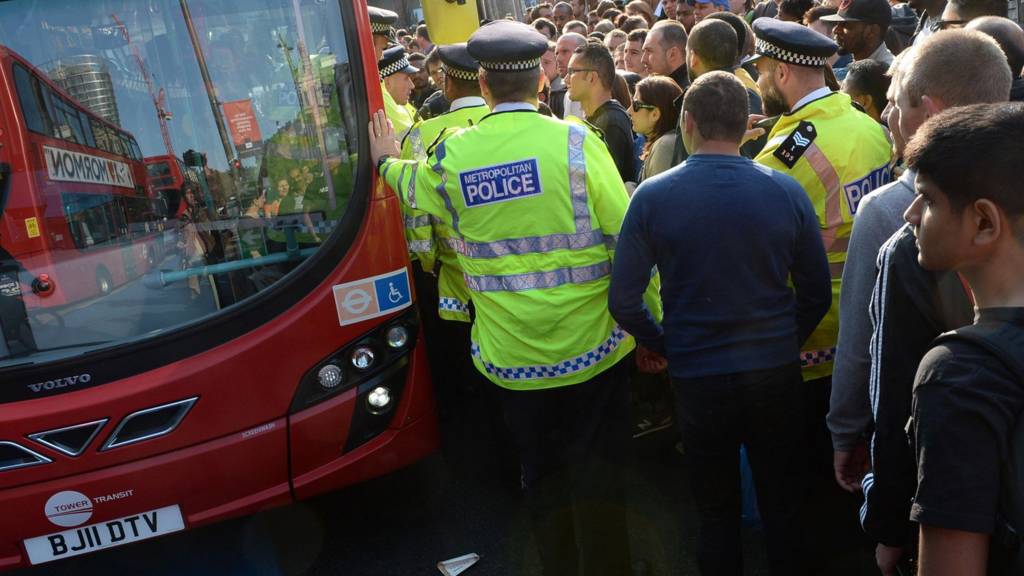 Bus queues