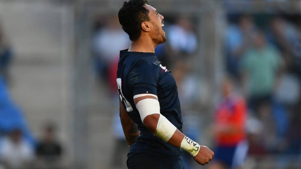 Denny Solomona celebrates