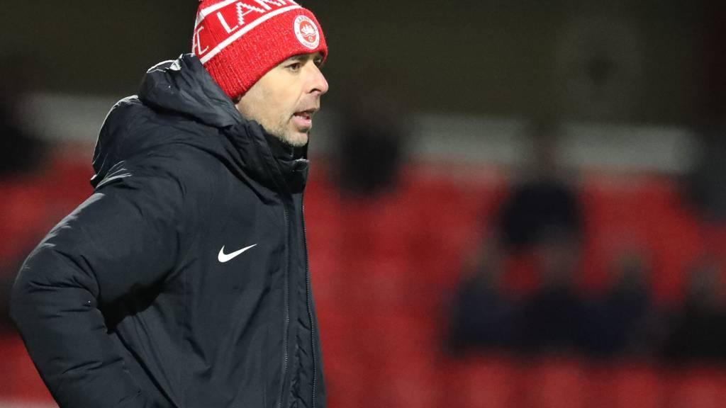 Watch: Friday Night Football - Larne 3-1 Linfield (Result) - Live - BBC ...