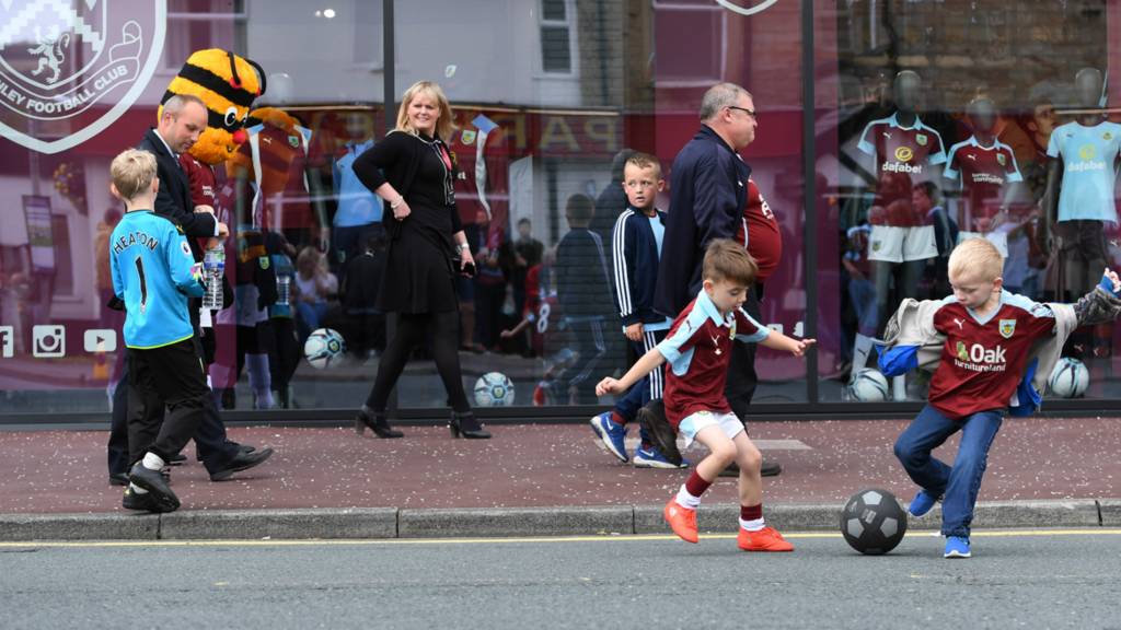Burnley supporters arriving at Turf Moor