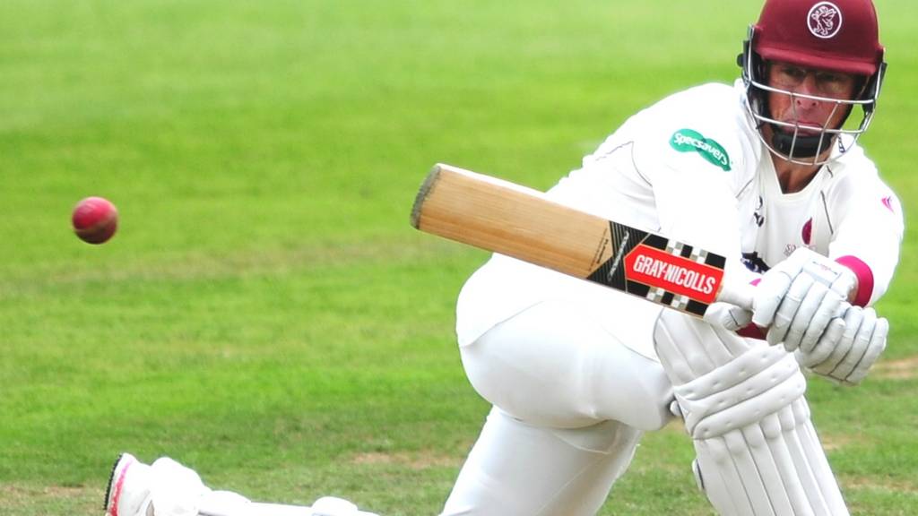 Relive Tuesday's County Championship action - Live - BBC Sport - 1024 x 576 jpeg 48kB