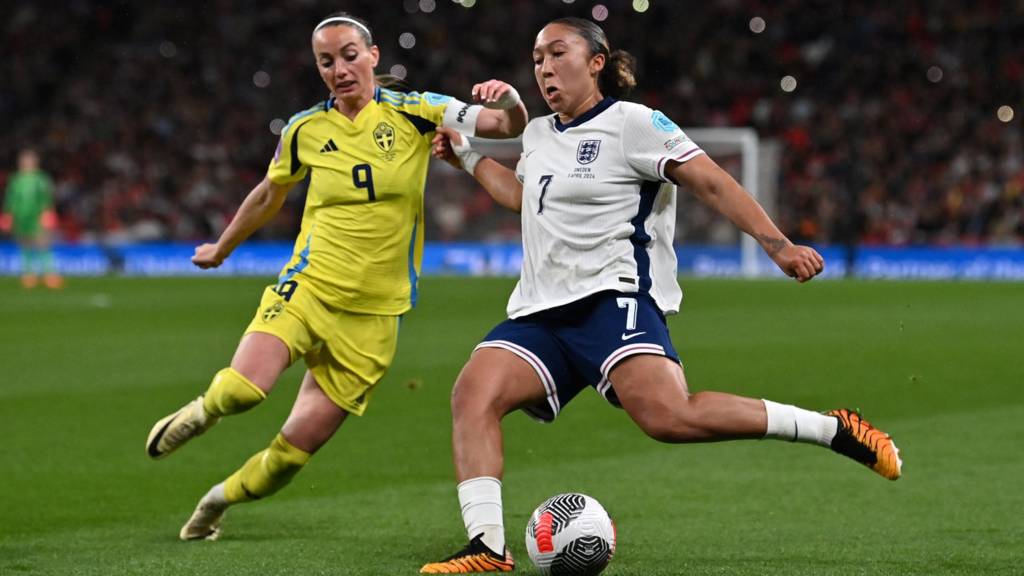 England's Lauren James in action against Sweden