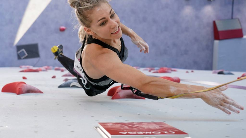 Watch Climbing World Championships LIVE Speed finals from Moscow Live BBC Sport