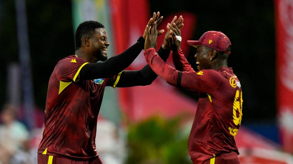 Romario Shepherd (L) and Sherfane Rutherford (R) of the West Indies