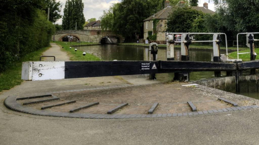 Stoke Bruerne