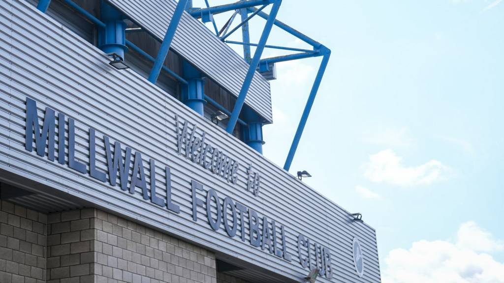Millwall v Leeds Championship kick-off time, TV channel, live stream