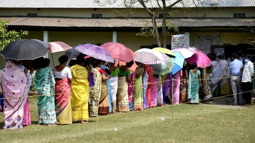 पश्चिम बंगाल-असम चुनाव: दूसरे चरण की 69 सीटों पर वोटिंग शुरू, नंदीग्राम पर  सबकी नज़र - BBC Hindi