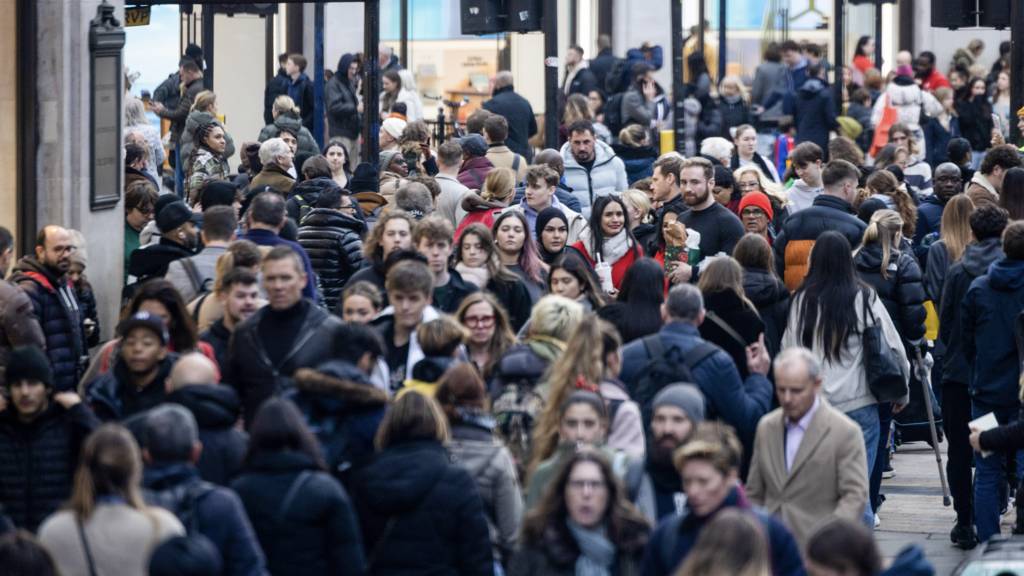 Pedestrians in Oxford Street