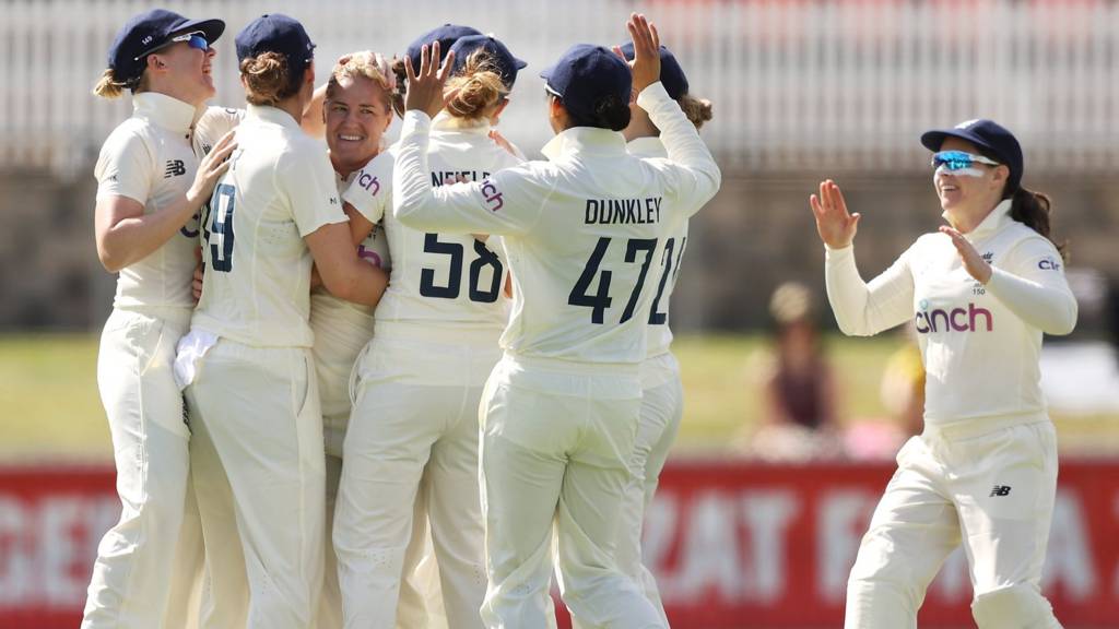 Katherine Brunt celebrates wicket