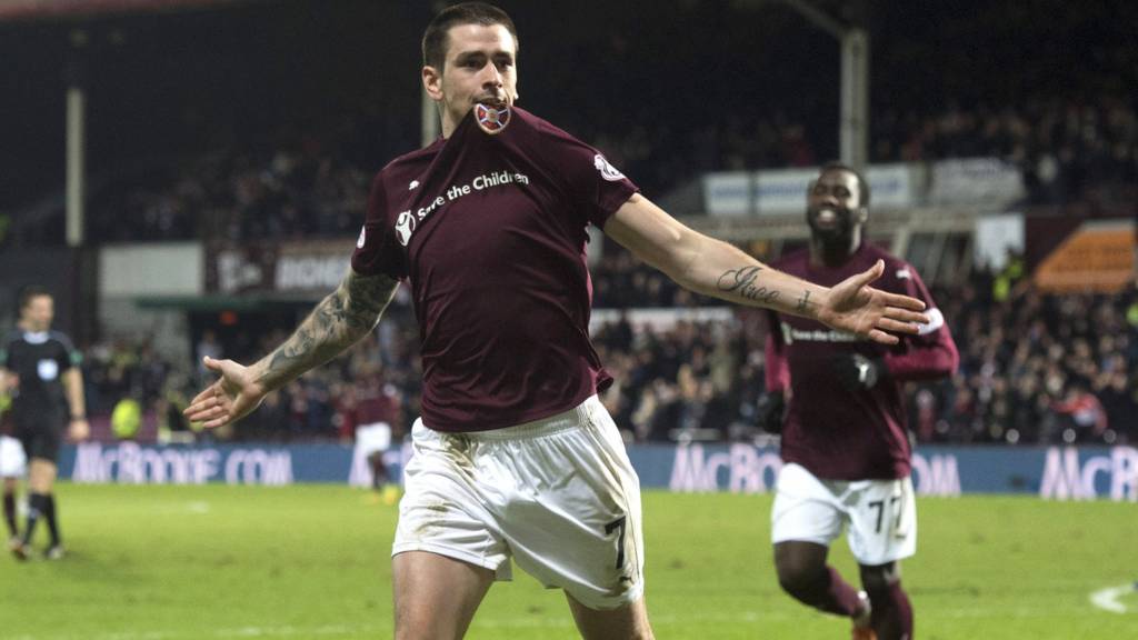 Jamie Walker scores for Hearts