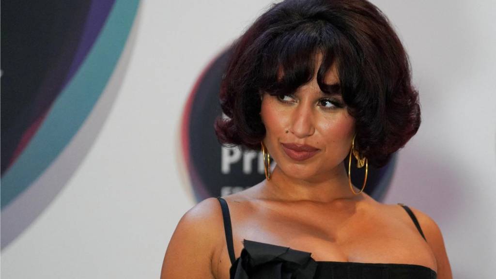 Live Live Coverage of the 44th Annual Brit Awards