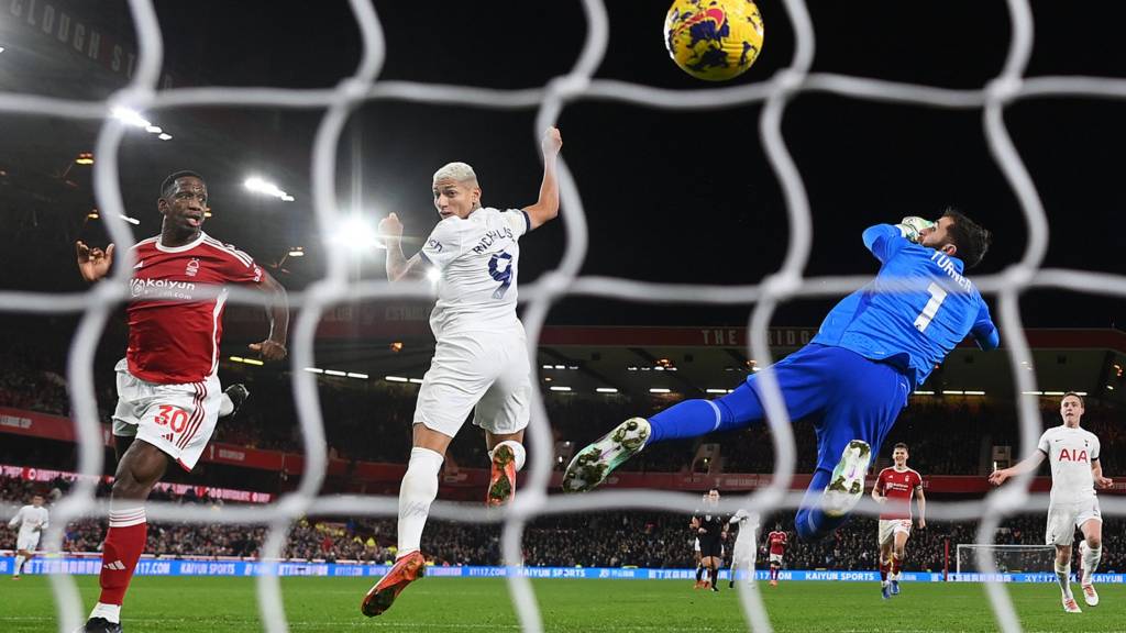 Tottenham Hotspur beat Nottingham Forest to stay close to Premier League  top four