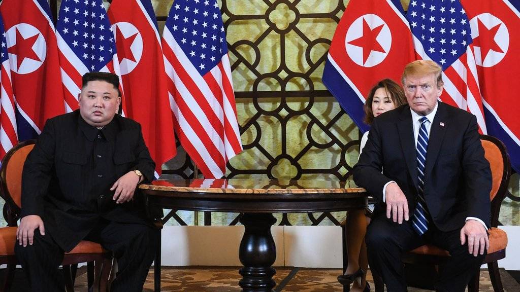 US President Donald Trump (R) and North Korea's leader Kim Jong Un hold a meeting during the second US-North Korea summit at the Sofitel Legend Metropole hotel in Hanoi on February 28, 2019. (Photo by Saul LOEB / AFP) (Photo credit should read SAUL LOEB/AFP/Getty Images)