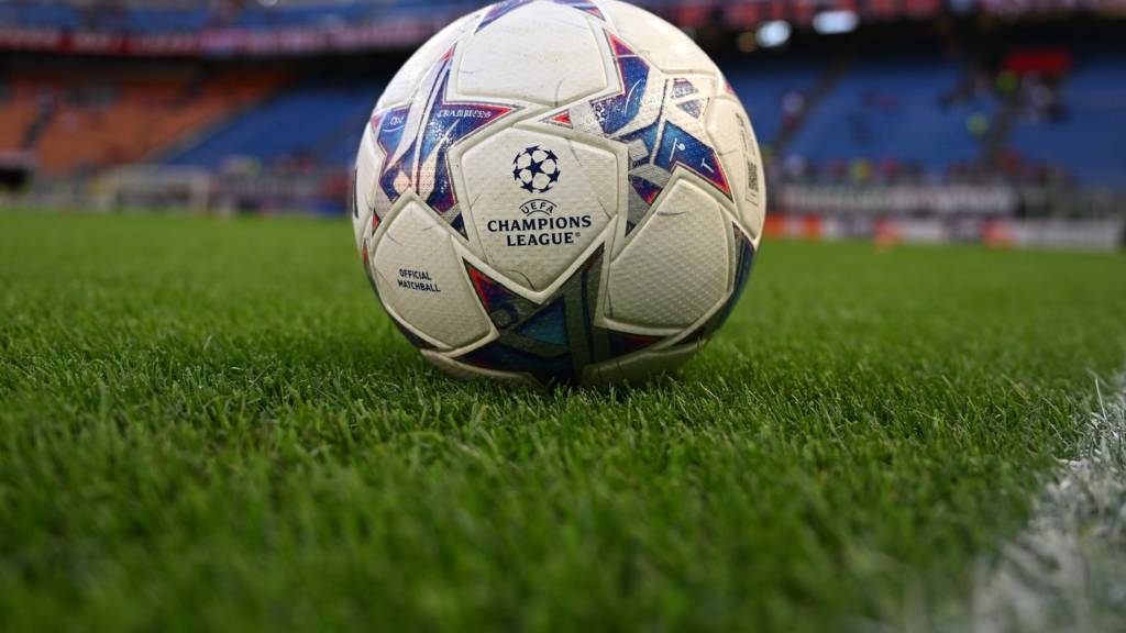 Live champions league discount football on tv