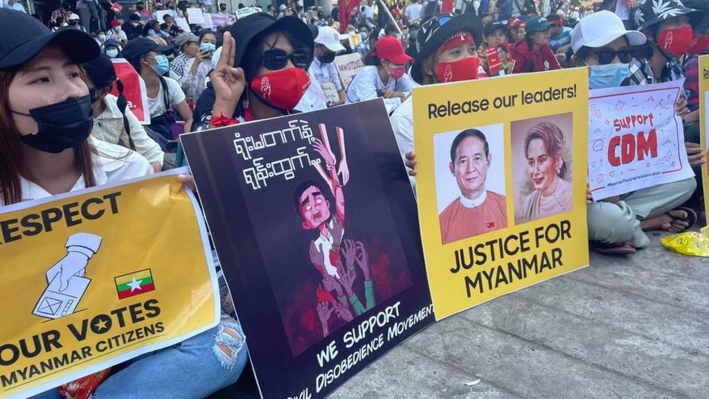 မ န မ အ ဏ သ မ ဒ အ င ဆန စ က ည န ဦ ဝင မ င က န မ ရ က င မ န ဘ ဘ စ မ န မ အထ သတင န က ဆ ရ သတင န က ဆ ရ