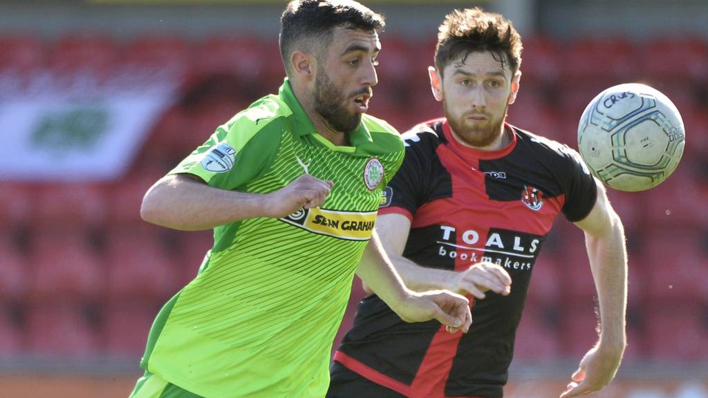 Watch Crusaders 32 Cliftonville Live BBC Sport